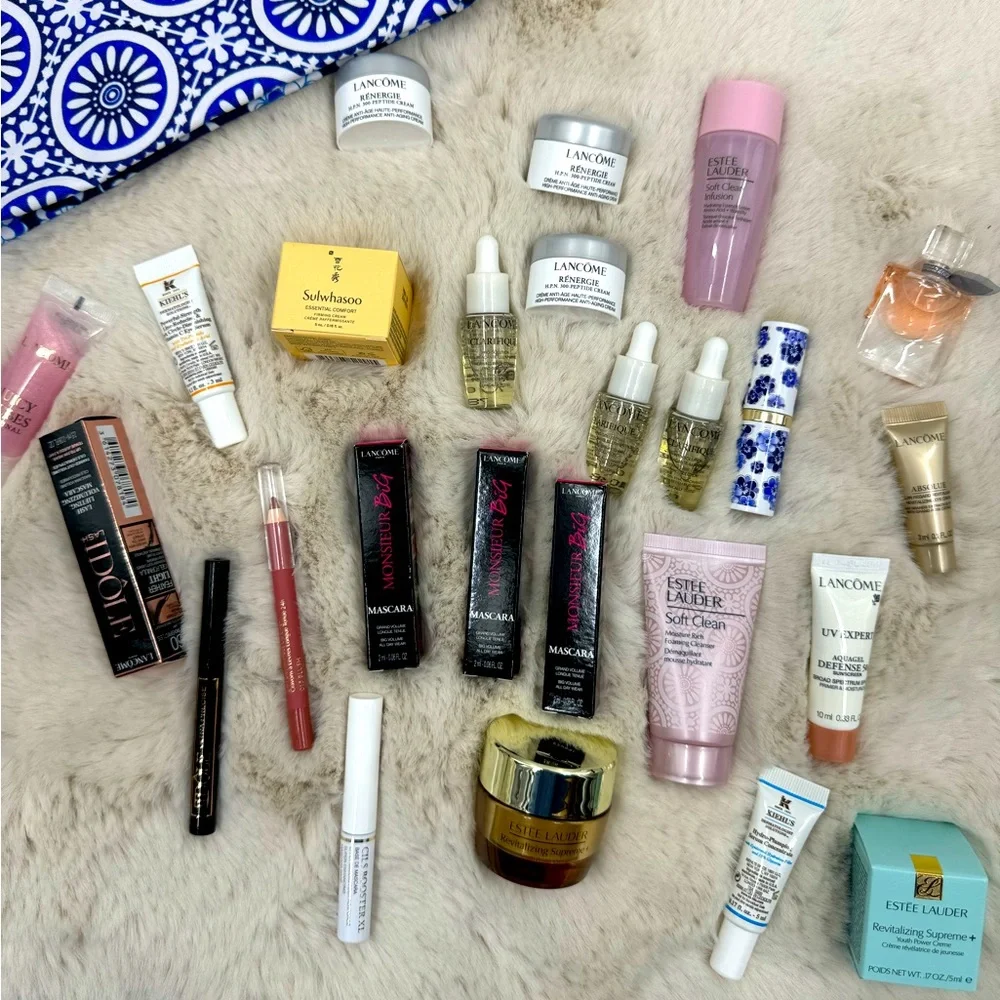 Beauty Samples - Picture 2 of 3